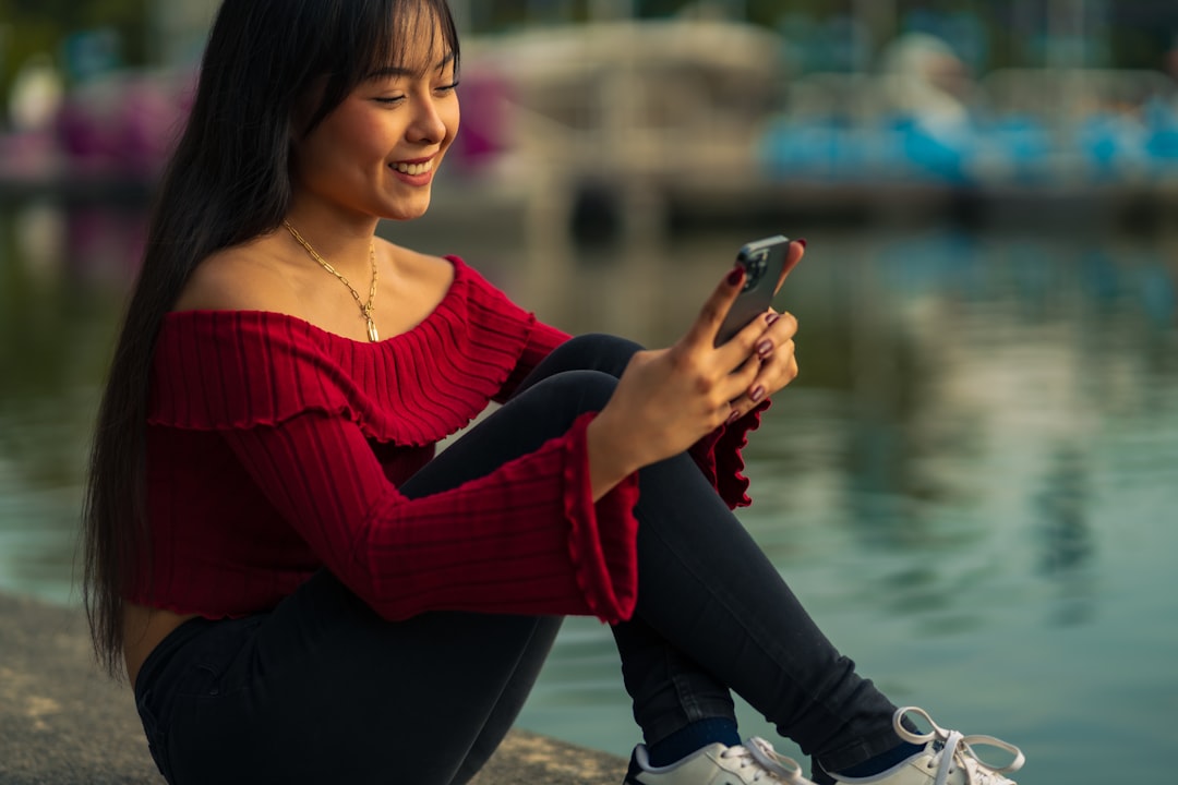 AI Girlfriend That Remembers You