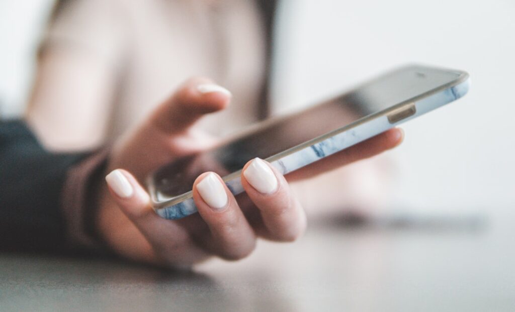 Best Mobile Apps for Webcam Chat on the Go
