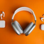 Best Noise-Canceling Headphones for Private VR Viewing