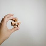 How AI Companion Apps Actually Handle Contradictory or Inconsistent Memory Over Time