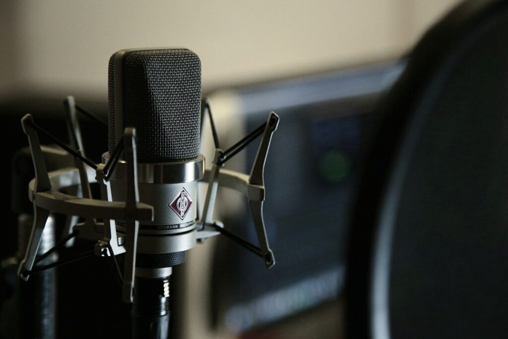 How Testosterone Levels Actually Relate to Voice Depth and Vocal Changes